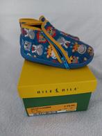 Pantoffels maat 24, Enfants & Bébés, Vêtements de bébé | Chaussures & Chaussettes, Enlèvement