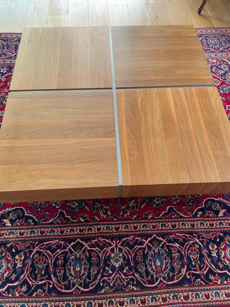 Table basse en bois, 100 à 150 cm, 100 à 150 cm, Enlèvement, Carré