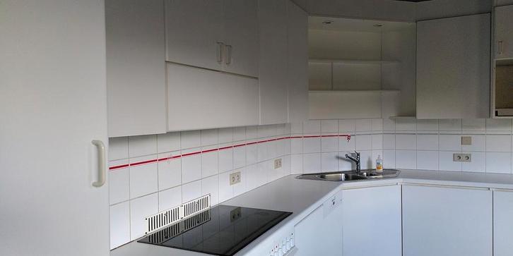 Complete keuken incl toestellen en gootsteen met kraan, Huis en Inrichting, Keuken | Complete keukens, Gebruikt, Hoekkeuken, Wit