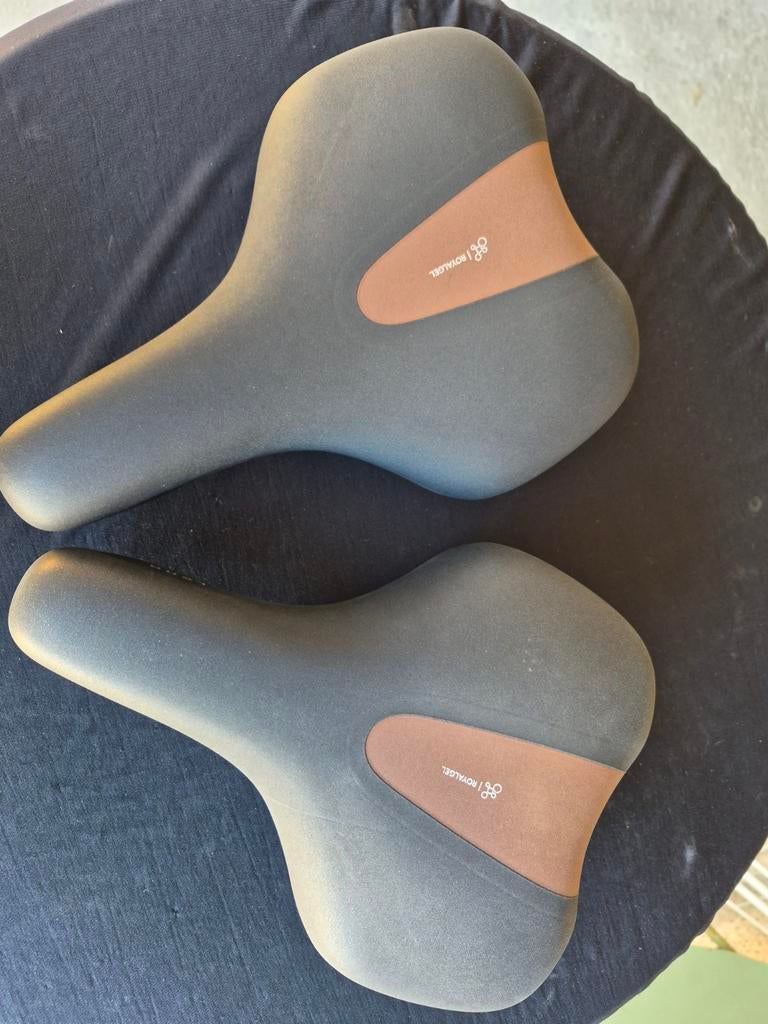 2 nwe Lena Royalgel zadels, Fietsen en Brommers, Fietsonderdelen, Ophalen