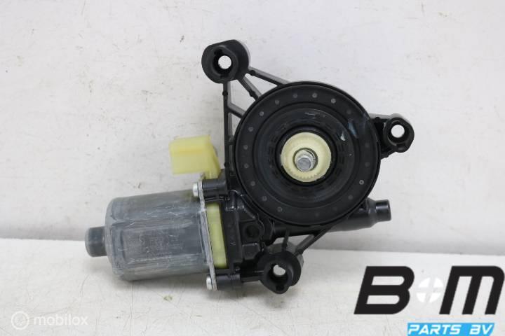 Raammotor rechtsvoor Audi A3 8V 5Q0959801B, Gebruikt