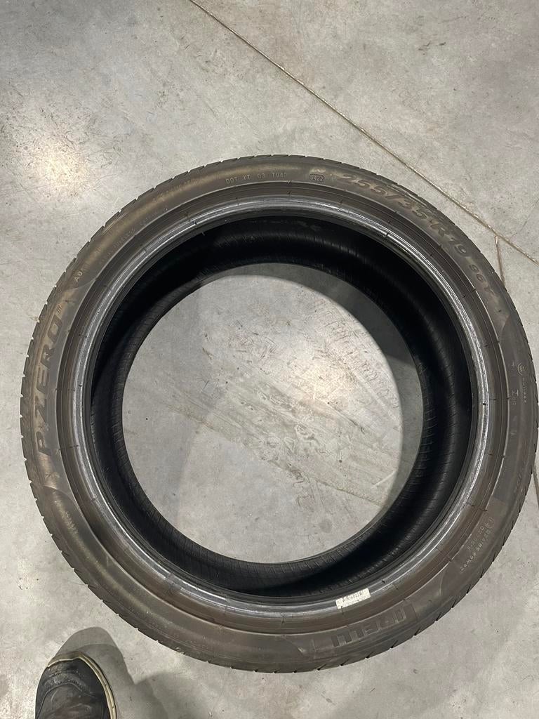 Pirelli P zero 255/35R19, Enlèvement