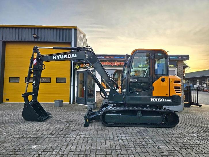 Hyundai HX60PRO WE1424, Articles professionnels, Machines & Construction | Grues & Excavatrices, Excavatrice
