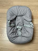 Stokke tripp trapp newborn set met speelgoedhanger, Enfants & Bébés, Enlèvement, Comme neuf