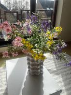 Kunstbloemen en vaas, Ophalen of Verzenden, Zo goed als nieuw