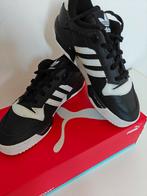 Adidas Rivalry - 38.5 M, Vêtements | Hommes, Chaussures, Enlèvement ou Envoi, Comme neuf, Adidas, Baskets