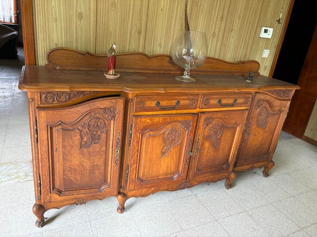 Antieke kasten, Ophalen, Gebruikt