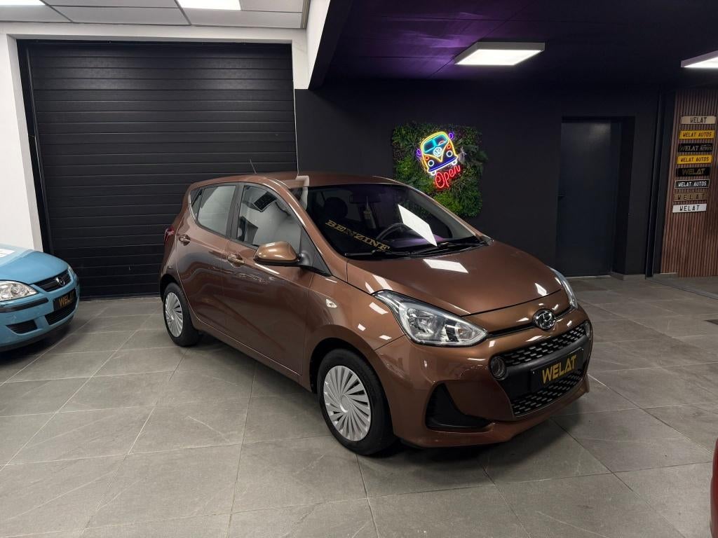 HYUNDAI i10 BENZINE 2018/EURO6/TOP STAAT, Auto's, Bluetooth, Bruin, Bedrijf, I10