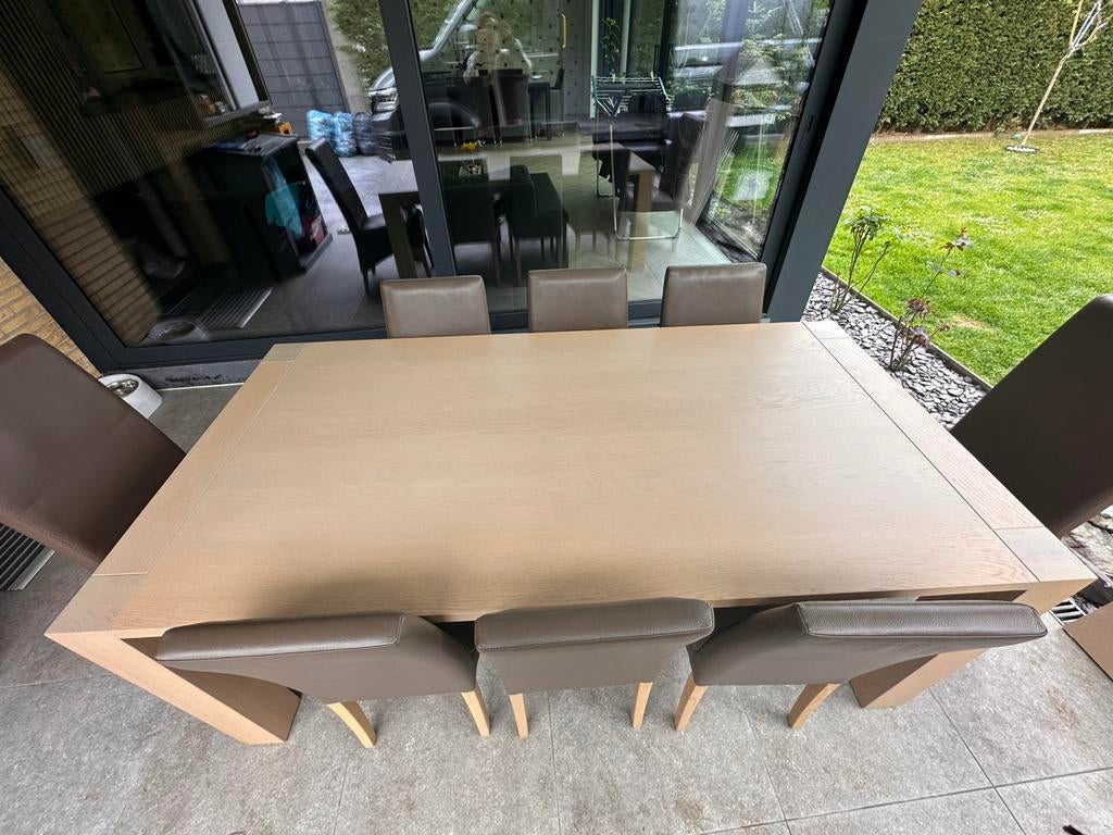 Table à manger en bois massif, Maison & Meubles, Enlèvement