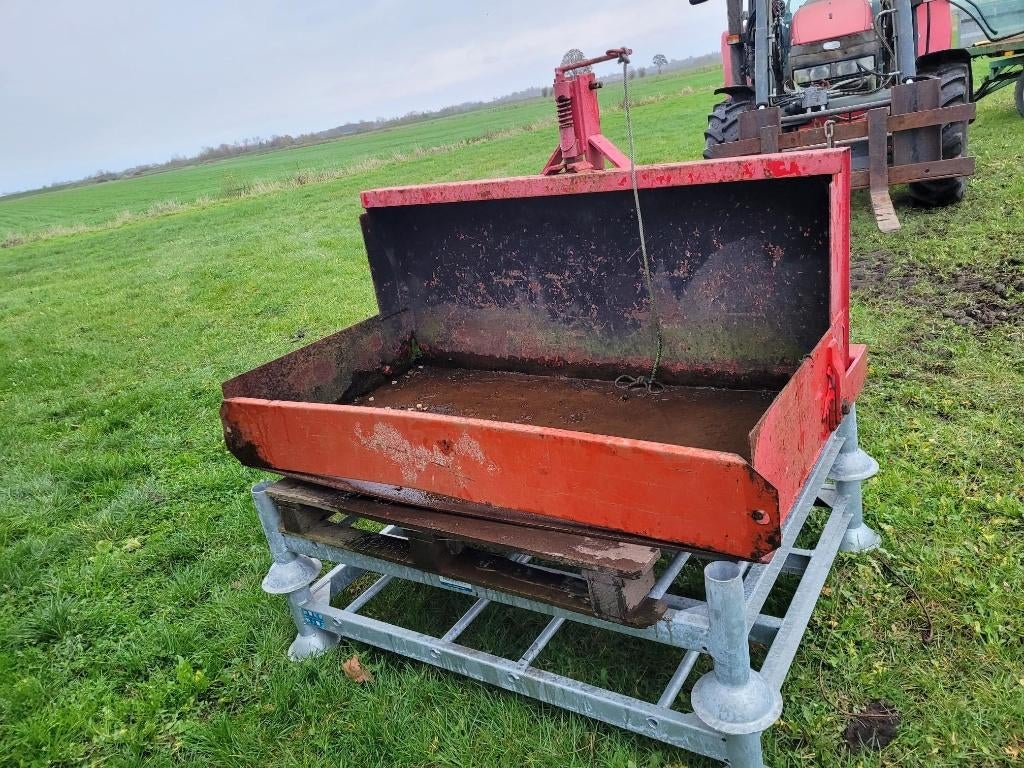 Grondbak 1.5 mtr, Enlèvement, Utilisé