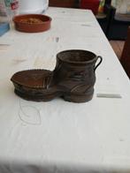 Chaussure en cuivre, Enlèvement, Cuivre