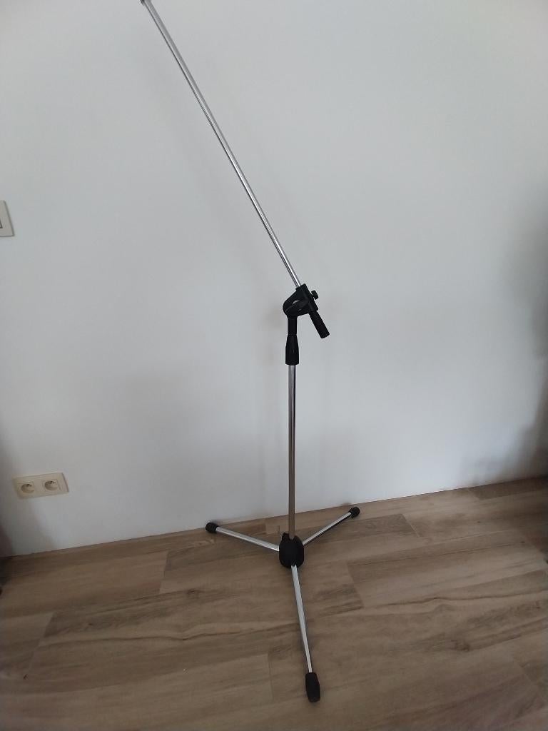 Pied de micro girafe chromé, Enlèvement, Comme neuf, Pied, Micro