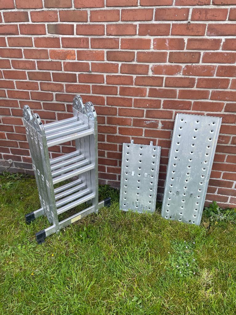 Plooiladder, Doe-het-zelf en Bouw, Ophalen, Gebruikt, Ladder, Opvouwbaar of Inschuifbaar