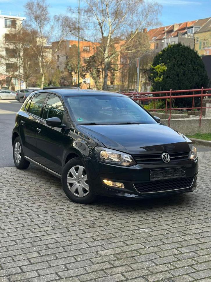 VW Polo • 1.2 Essence • 150.000KM • Feuille Rose, Autos, Volkswagen, Entreprise, Polo, Essence, Euro 5, Berline, 4 portes, Boîte manuelle