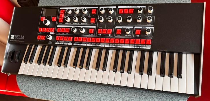 Opruiming studio mixer moog korg allen heath en meer., Muziek en Instrumenten, Synthesizers, Zo goed als nieuw, Korg, Ophalen of Verzenden