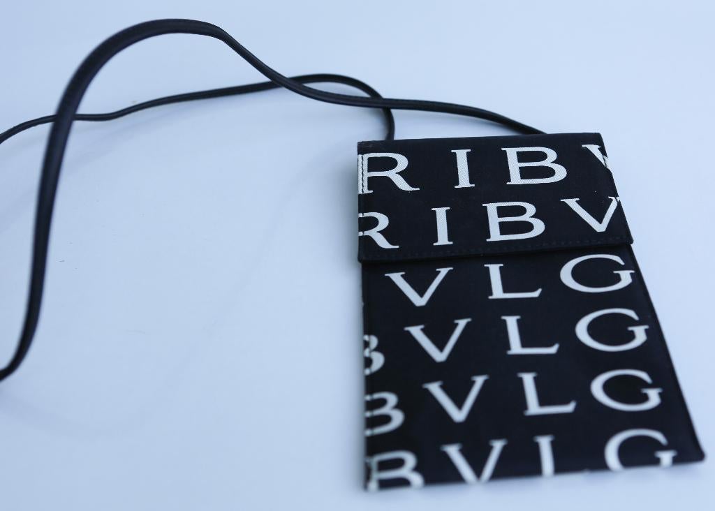 Pochette Bulgari - neuve, Enlèvement ou Envoi, Neuf, Noir