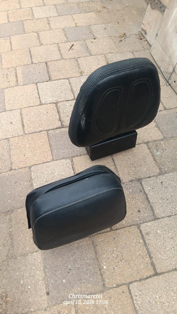 Rugsteunen moto, Enlèvement