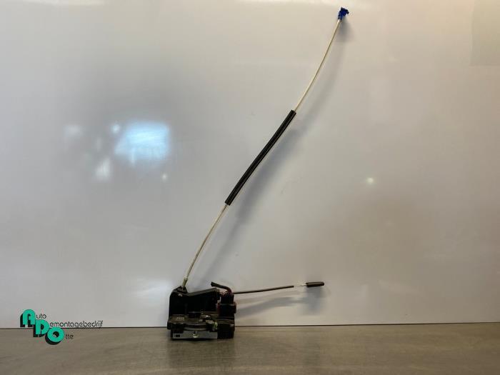 Serrure portière mécanique 2portes gauche d'un Opel Astra, Autos : Pièces & Accessoires, Carrosserie & Tôlerie, Opel, Utilisé