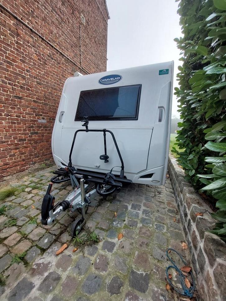Caravane caravelair 430 titanium⁷, Caravanes & Camping, Caravanes, Particulier, jusqu'à 4, 1000 - 1250 kg, Caravelair, Lit transversal