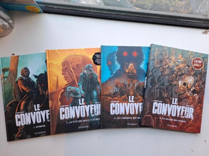 LE CONVOYEUR TOMES 1 à 4 SERIE COMPLETE TBE TOUS EO, Livres, BD, Comme neuf, Série complète ou Série, Enlèvement ou Envoi