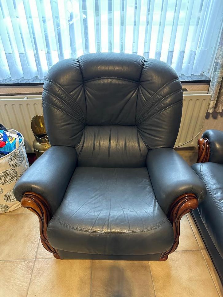 SALON ENTIÈREMENT EN CUIR, Maison & Meubles, Canapés | Salons, Utilisé, Banc droit, Autres dimensions, Bois, Cuir, Enlèvement