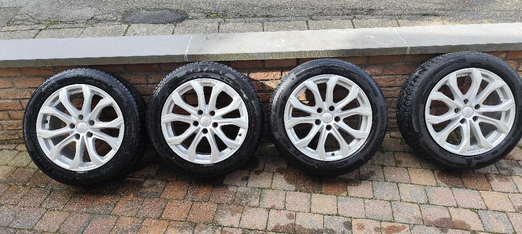 jantes alu 17 pouces  pour Audi A4, Autos : Pièces & Accessoires, Pneus & Jantes, Pneus et Jantes, Pneus hiver, Véhicule de tourisme