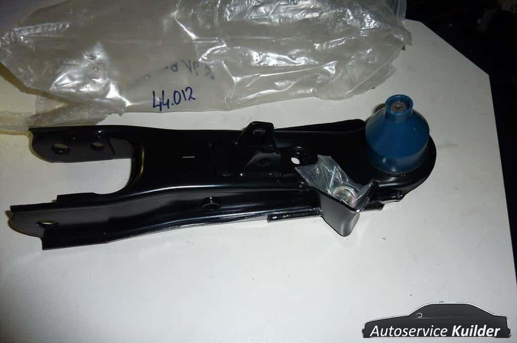 Draagarm Links voor Nissan King Cab D21 4x2 Nieuw QH, Neuf, -, -, Nissan