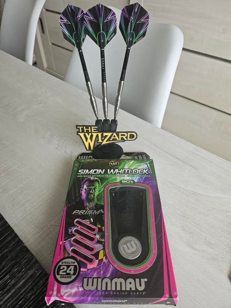 Darts Whitlock 24 gram met voetje, Sport en Fitness, Darts, Ophalen