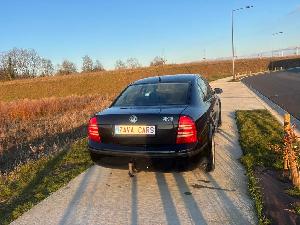 Skoda superbe 2.0 Essence 2006 avec Airco, Entreprise, 5 portes, Berline, Euro 4