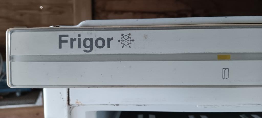 Hoge diepvries, Elektronische apparatuur, Ophalen