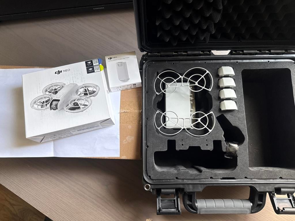 DJI Neo NEUF sous scellé + 5 batteries total + 2 protections, TV, Hi-fi & Vidéo, Enlèvement ou Envoi, Comme neuf, DJI