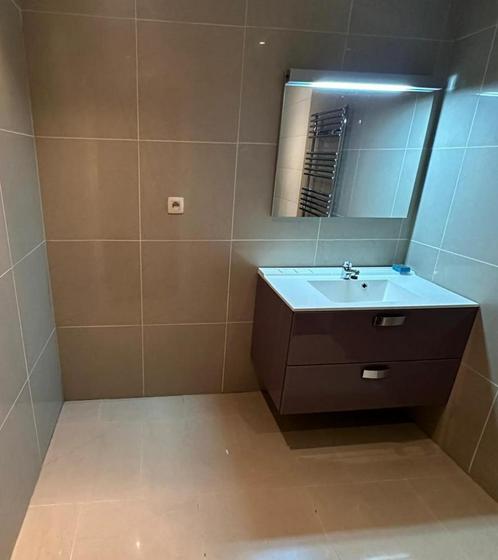 Spiegel badkamer + wastafel set, Huis en Inrichting, Badkamer | Badkamermeubels, Gebruikt, Wasbak of Wastafel, Minder dan 100 cm