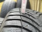 4 recente banden Michelin Alpin 225/55R17, Auto-onderdelen, Ophalen, Gebruikt, 255 mm, 17 inch