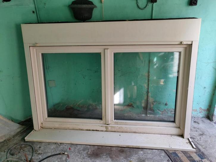 PVC ramen, 3 dubbel glas, Doe-het-zelf en Bouw, Raamkozijnen en Schuifdeuren, Zo goed als nieuw, Ophalen