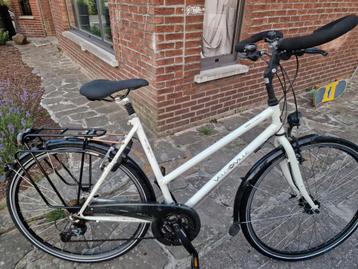 Damesfiets velo de ville 28" 55 cm beschikbaar voor biedingen
