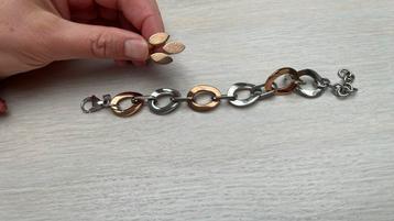 Victoria armband met ring nieuwstaat