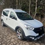 Dacia Dokker Stepway 1.3 TCe -1ste eigenaar, Auto's, Voorwielaandrijving, 4 cilinders, Wit, Navigatiesysteem