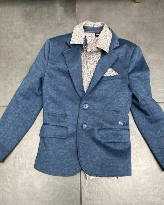 309: Feestelijk set hemd en blazer jas maat 140 Red andBlu, Kinderen en Baby's, Kinderkleding | Maat 140, Gebruikt, Jongen, Setje