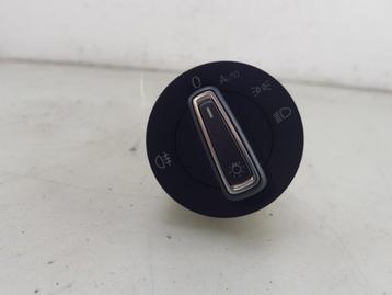 LICHTSCHAKELAAR Volkswagen Golf VII (AUA) (01-2012/03-2021) beschikbaar voor biedingen
