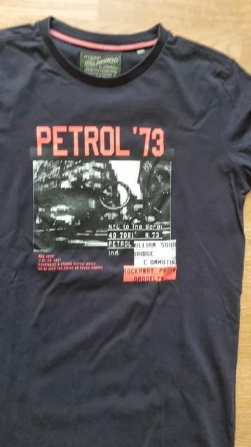 Petrole t-shirt met lange mouwen beschikbaar voor biedingen