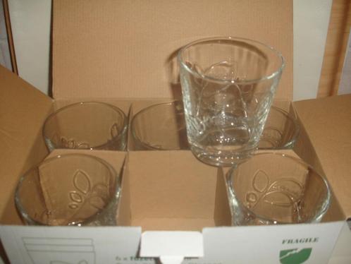 Glazen Fuzetea, € 4,00 per 6 glazen, Verzamelen, Glas en Drinkglazen, Nieuw, Frisdrankglas, Ophalen of Verzenden