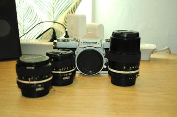 Lot camera materiaal Nikon beschikbaar voor biedingen