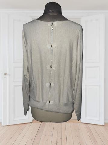 Trui maat xl beschikbaar voor biedingen