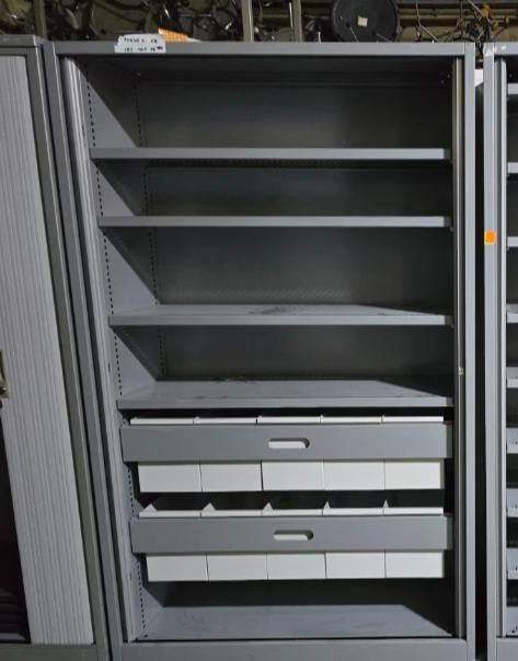 Metalen kast met laden en opbergbakje, Huis en Inrichting, Woonaccessoires | Etagères, Zo goed als nieuw, Ophalen of Verzenden