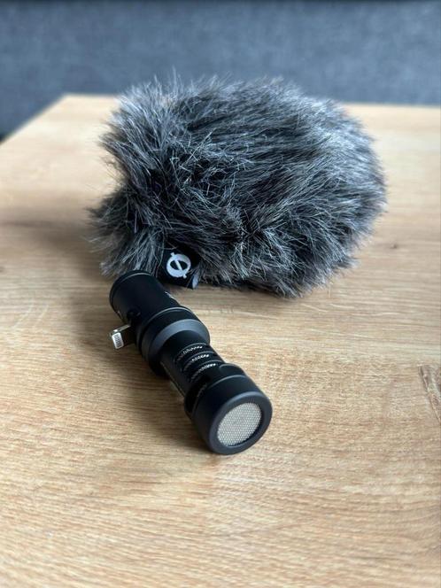 Rode Videomic Me-L Microphone (iPhone), TV, Hi-fi & Vidéo, Appareils professionnels, Comme neuf, Audio, Envoi