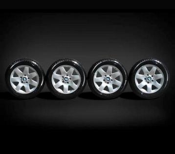 Jantes 16" Bmw Original Kit hiver Pneus neige Toyo 205/55/16 disponible aux enchères