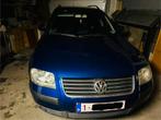 VW PASSAT 1.9 TDi 130 pk, Auto's, Voorwielaandrijving, Stof, Zwart, Blauw