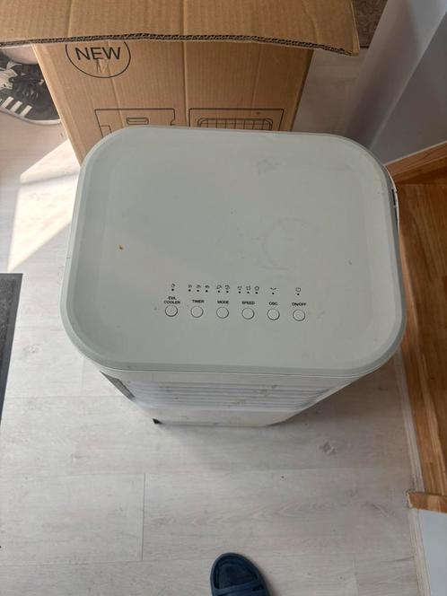 Airconditioner - waterkoeler, Huis en Inrichting, Woonaccessoires | Prullenbakken, Zo goed als nieuw, Ophalen