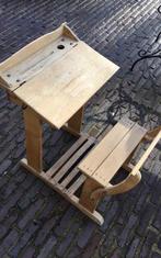 Klein kinderbureautje, Tuin en Terras, Picknicktafels, Ophalen, Gebruikt, Hout