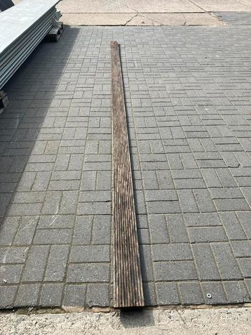 GRATIS BANGKIRAI HOUT 40m2 beschikbaar voor biedingen